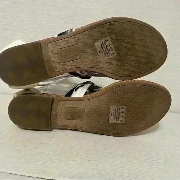 Circus Sam Edelman Women Becca White Beige Gladiator Zip-Up Back Sandals Sz9 - Picture 4 of 10